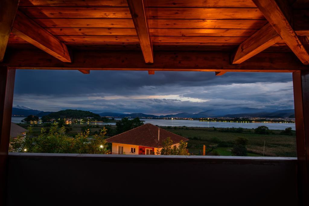 O Fotis Studios & Apartments Янина Экстерьер фото