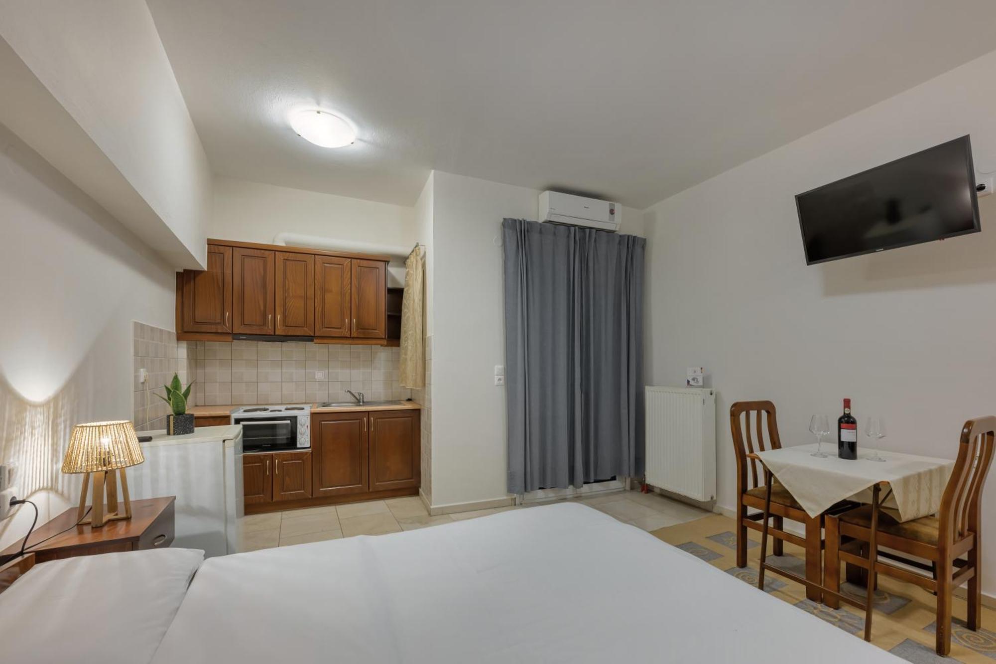 O Fotis Studios & Apartments Янина Экстерьер фото