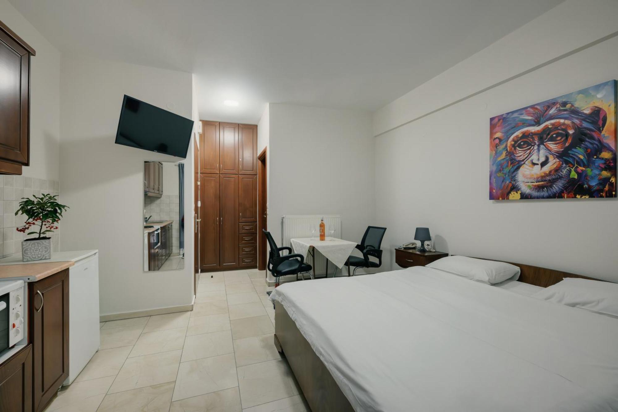 O Fotis Studios & Apartments Янина Экстерьер фото